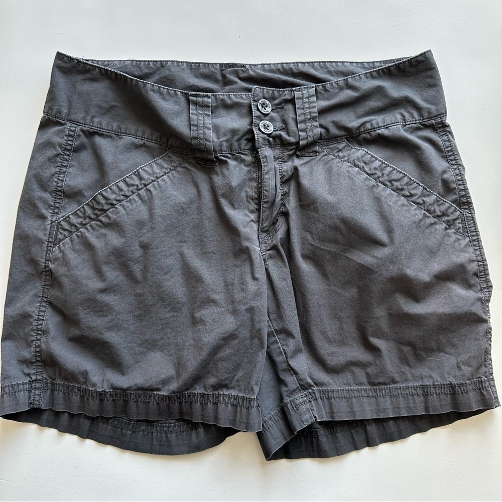 The north face woman’s shorts - Picture 5 of 6
